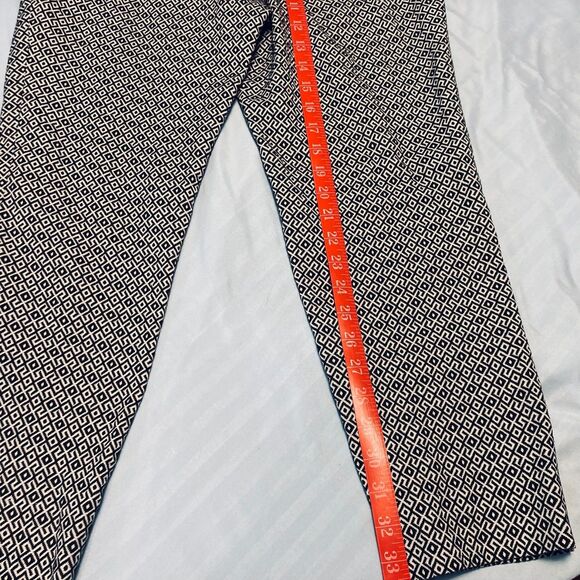 Banana Republic Hampton Fit Petite Patterned Jacquard like Fabric Pants, SZ 8P - Picture 7 of 8